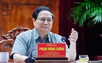 Thủ tướng: Điểm nghẽn hạ tầng và nhân lực cản trở 'vùng đất Chín Rồng' cất cánh