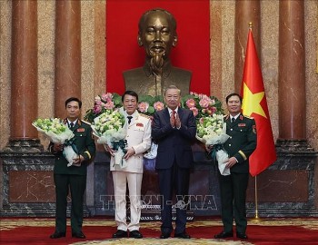 Nhân sự Trung ương: Quốc hội bầu Chủ tịch nước hôm nay; nhiều tướng lĩnh Công an, Quân đội được thăng cấp