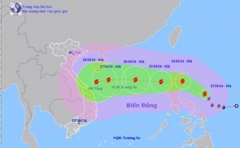 Tin mới nhất cơn bão Trà Mi ngày 23/10/2024: Cường độ tiếp tục mạnh lên, vùng tâm bão sóng biển cao 6-8m