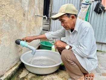 Gia Lai: Người dân khổ trăm bề vì 'khát' nước sạch