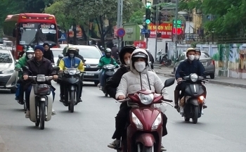 Dự báo thời tiết Hà Nội ngày 28/10/2024: Đón gió mùa Đông Bắc, Hà Nội trở lạnh, có mưa