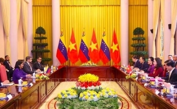 Phó Chủ tịch nước Võ Thị Ánh Xuân hội đàm với Phó Tổng thống thường trực Venezuela