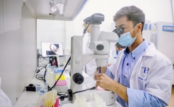 Chuyển đổi 'kép': Câu chuyện từ một thương hiệu quốc gia