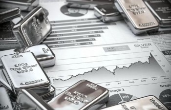 Giá bạc hôm nay 11/11/2024: Bạc thế giới tăng gần 2%