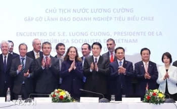 Chủ tịch nước Lương Cường gặp lãnh đạo các doanh nghiệp tiêu biểu Chile