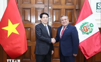 Chủ tịch nước Lương Cường hội kiến Chủ tịch Hội đồng Bộ trưởng Peru