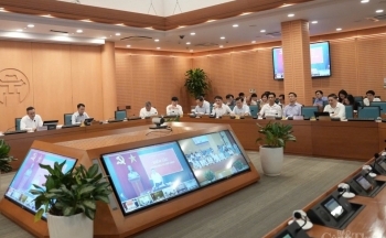 Hà Nội xem xét về quy định chi thu nhập tăng thêm cho cán bộ, công chức
