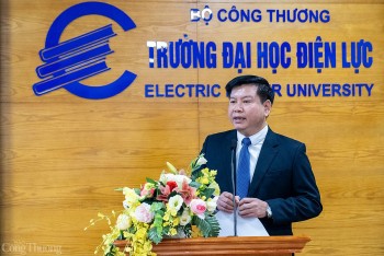 Trường Đại học Điện lực hợp tác đối tác ngoại trong đào tạo nhân lực cho điện gió