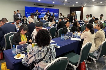 Doanh nghiệp Việt hào hứng giao thương, tìm kiếm cơ hội xuất khẩu vào thị trường châu Mỹ