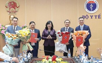 Bộ Y tế trao quyết định bổ nhiệm Chủ tịch, các Phó Chủ tịch Hội đồng Y khoa Quốc gia