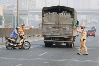Hà Nội: Xử lý nghiêm xe máy đi vào đường vành đai 3 trên cao