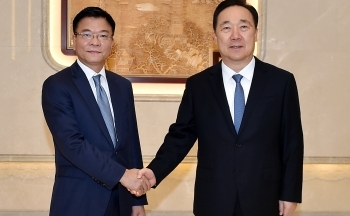 Phó Thủ tướng Lê Thành Long hội kiến Bí thư Tỉnh ủy, Tỉnh trưởng Chiết Giang, Trung Quốc
