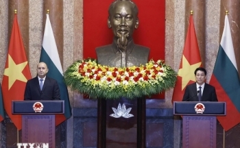 Chủ tịch nước Lương Cường và Tổng thống Bulgaria gặp gỡ báo chí