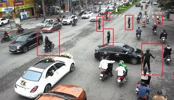 Thanh Hóa: Tạm giữ hình sự nhiều vệ sĩ chắn đường cho đoàn siêu xe đi đám cưới