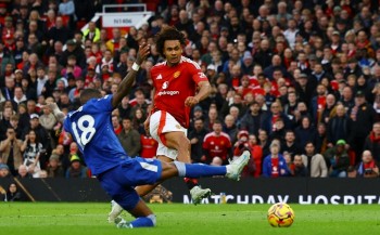 Bảng xếp hạng Ngoại hạng Anh 2024/2025: Man City văng khỏi top 4, MU tăng liền 3 bậc