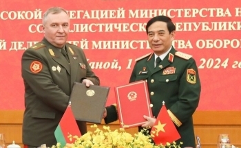 Thắt chặt quan hệ hợp tác quốc phòng Việt Nam - Belarus