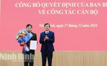 Nhân sự 17/12: Ban Bí thư chỉ định nhân sự tỉnh Ninh Bình; tỉnh Quảng Bình có tân Chủ tịch UBND