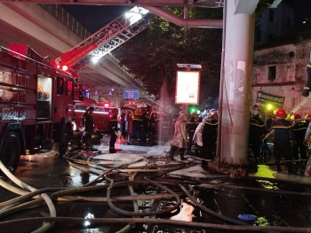 Hà Nội: Làm rõ trách nhiệm vụ tưới xăng đốt quán cà phê khiến 11 người tử vong