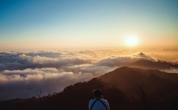 Dự báo thời tiết hôm nay 22/12/2024: Bắc Bộ trưa chiều trời nắng, Trung Bộ có mưa