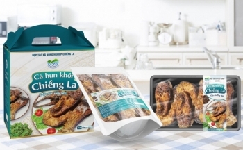 Cá trắm hun khói Chiềng La - Đặc sản núi rừng xuống phố nhờ thương mại điện tử