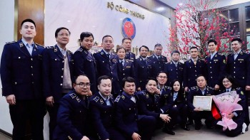 Tổng cục Quản lý thị trường: Chi bộ Cục Nghiệp vụ quyết tâm bảo vệ nền tảng tư tưởng của Đảng