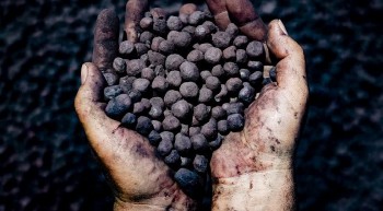 Nhập khẩu quặng và khoáng sản tăng về lượng và kim ngạch