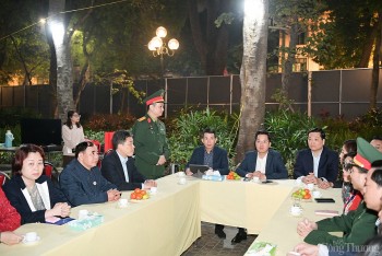 Kiểm tra trận địa pháo hoa hồ Hoàn Kiếm trước ‘giờ G’