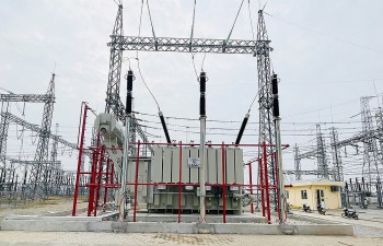 Đóng điện Trạm biến áp 220kV trong TBA 500kV Phố Nối