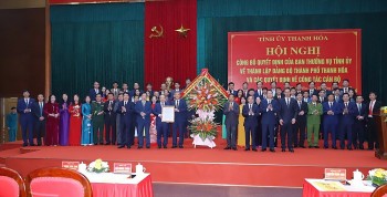 Nhập Đảng bộ huyện Đông Sơn vào Đảng bộ TP. Thanh Hóa