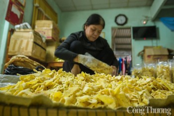 Thành phố Huế: Thơm nồng mứt gừng Kim Long dịp Tết