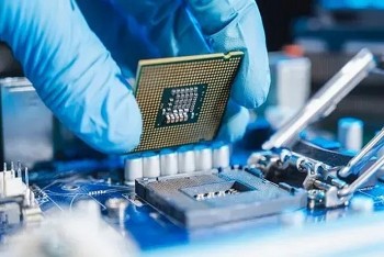 Thúc đẩy phát triển ngành công nghiệp bán dẫn tại Việt Nam