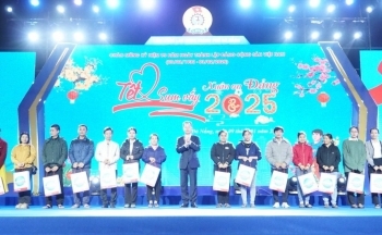 Đà Nẵng: Khai mạc chương trình Tết sum vầy - Xuân ơn Đảng