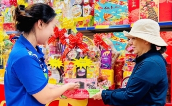 Hàng Việt chiếm tỷ lệ lớn trong giỏ quà Tết