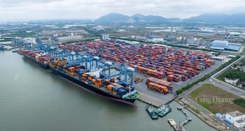 ‘Xanh hóa’ cảng biển - đổi mới để phát triển bền vững