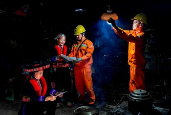 Hộ nghèo được hỗ trợ tiền điện như thế nào?
