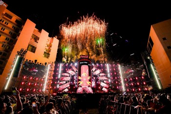 Coca-Cola khởi động lễ hội chào đón năm mới 2025