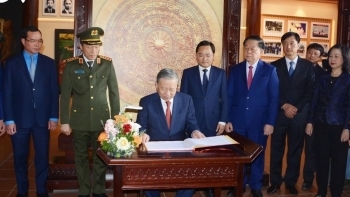 Dòng lưu bút của Tổng Bí thư Tô Lâm tại Khu lưu niệm Tổng Bí thư Nguyễn Văn Cừ