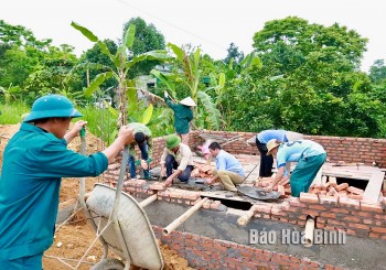 Hòa Bình: Giải pháp xóa nhà dột nát trong 450 ngày đêm