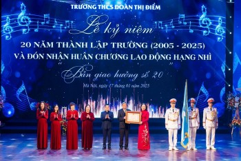 Tuổi 20 mái trường THCS Đoàn Thị Điểm của Hà Nội