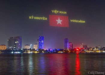 Chùm ảnh: Ấn tượng chương trình 'Hòa nhạc ánh sáng - Chào năm mới 2025'