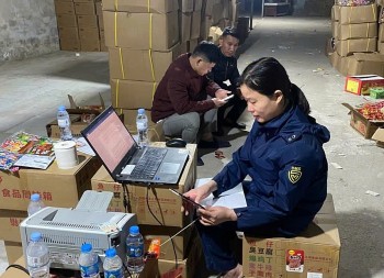 Hà Nội: Mạnh tay với thực phẩm bẩn dịp Tết Nguyên đán