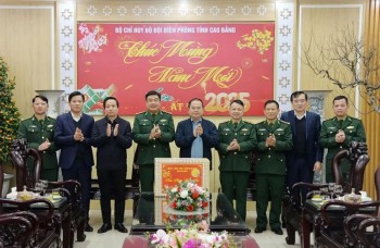 Bí thư Tỉnh ủy Cao Bằng chúc Tết các đơn vị lực lượng vũ trang nhân dân