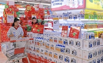 Thị trường hàng hoá ngày mùng 2 Tết Ất Tỵ: Dần sôi động