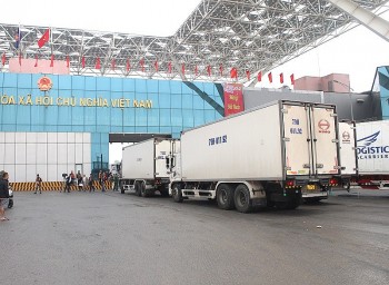 Quảng Ninh: Hoạt động xuất nhập khẩu sôi động trở lại