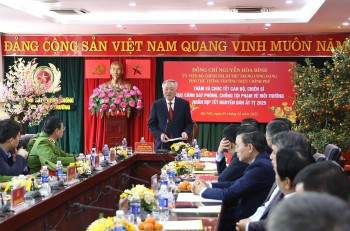 Cảnh sát môi trường xử lý trên 290.000 vụ vi phạm
