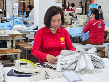 May 10 tăng tốc cho đơn hàng xuất khẩu đầu năm 2025