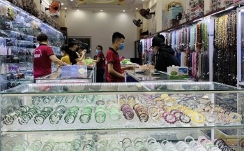 'Cháy hàng' vật phẩm phong thủy cận ngày Thần tài