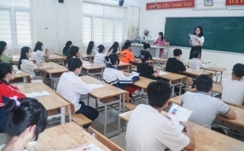 Sau 1 tháng thực hiện, Thông tư 29 về dạy thêm còn nhiều vướng mắc