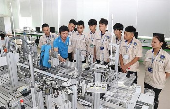 Dẫn đầu khu vực nhờ giáo dục: Việt Nam đã sẵn sàng?