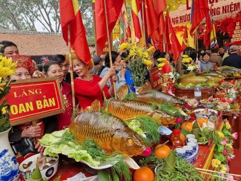Độc đáo hội cỗ cá tại Lễ hội đền Trần năm 2025